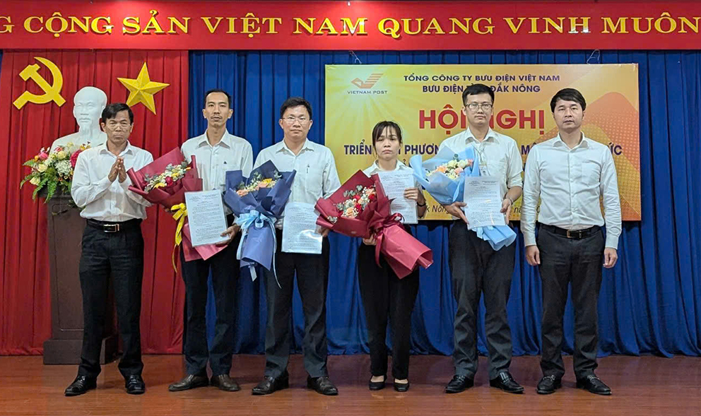 Bưu điện tỉnh Đắk Nông triển khai mô hình tổ chức mới