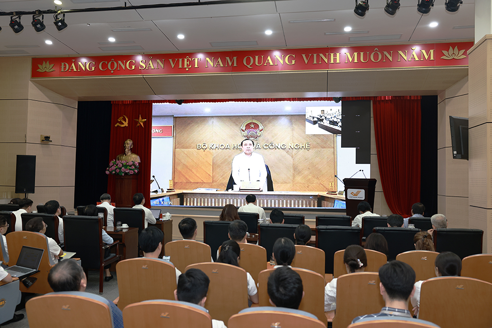 Đảng ủy Tổng công ty Bưu điện Việt Nam tham gia Hội nghị quán triệt và triển khai thực hiện Nghị quyết Hội nghị lần thứ ba